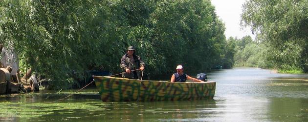 Delta Dunarii - plimbare-cu-barca-sulina.jpg